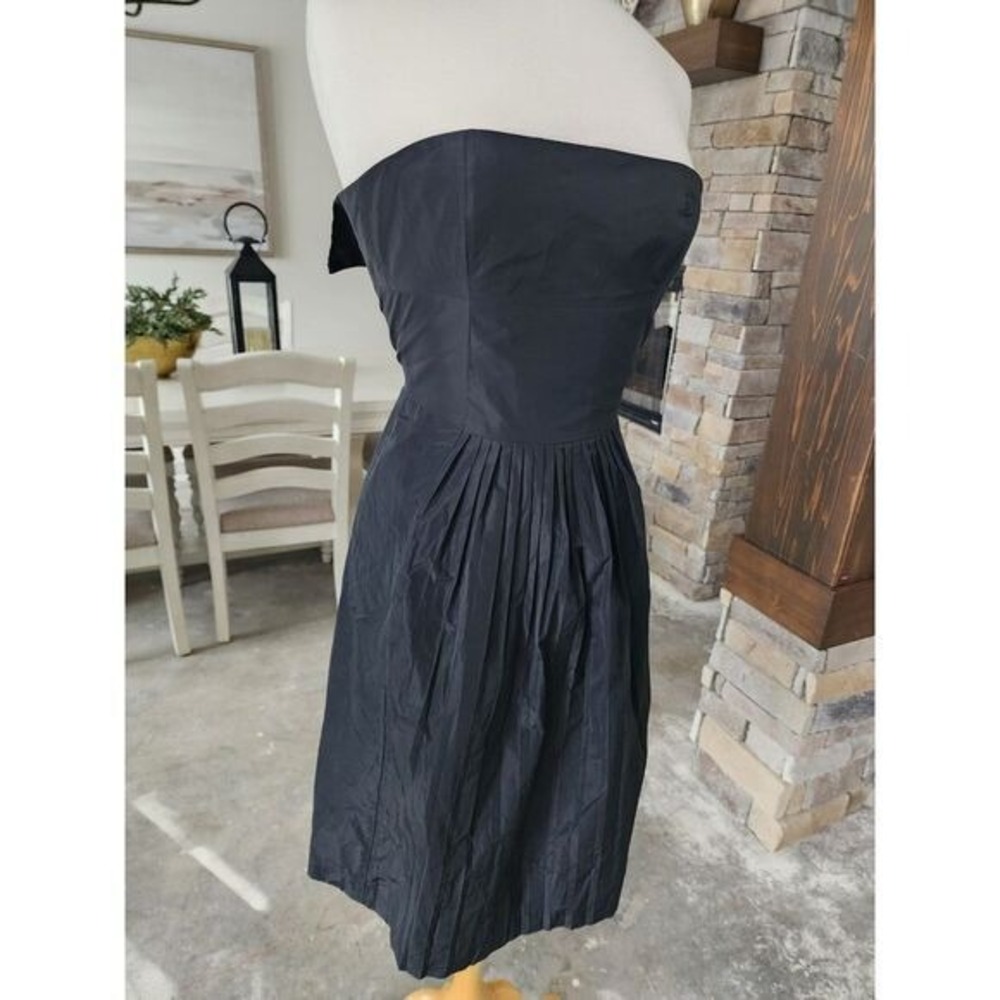 Theory‎ Black Strapless Pleated Cocktail Formal Dress sz 4 EUC LBD - Picture 3 of 8